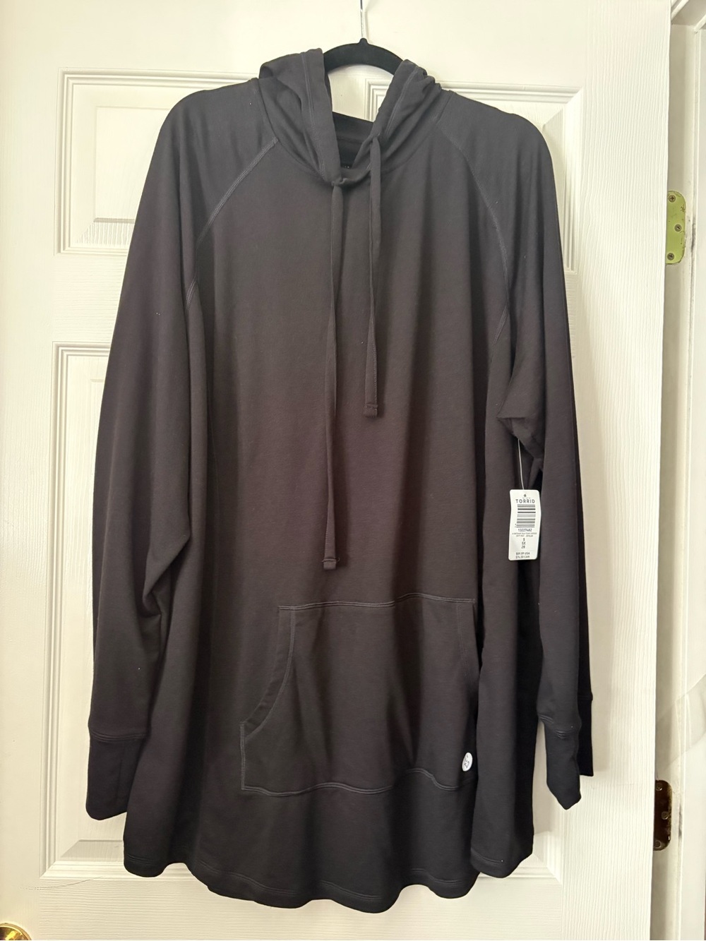 Torrid Sz 5X black tunic hoodie sweatshirt NWT